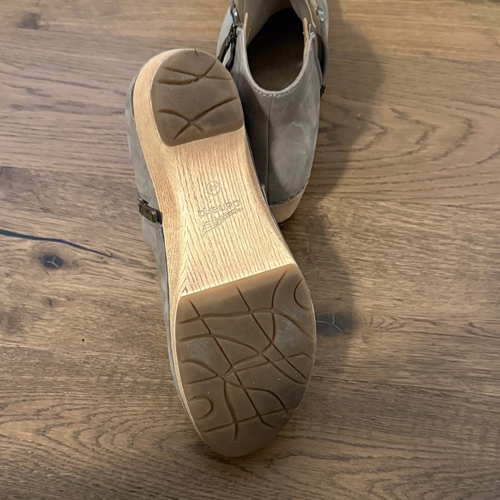 Dansko Tan Ankle Boots - Picture 5 of 7